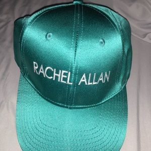 Rachel Allan hat